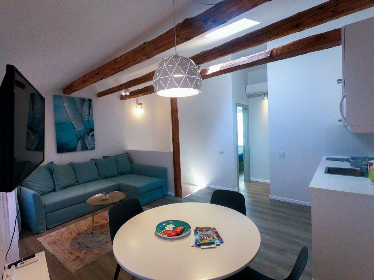 Sea Apartment Carera 로비니 외부 사진